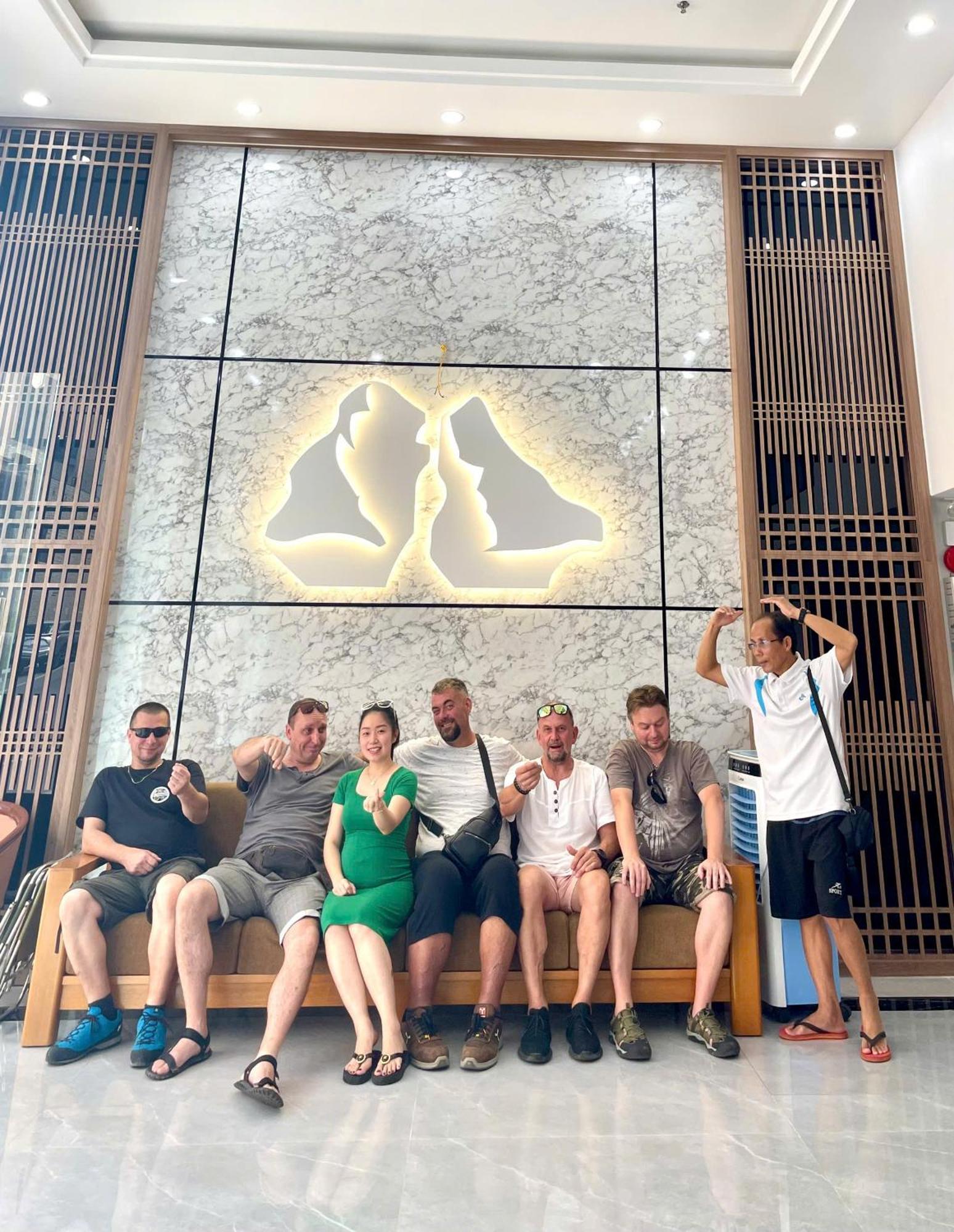 Central Halong Hotel Ha Long Exteriör bild